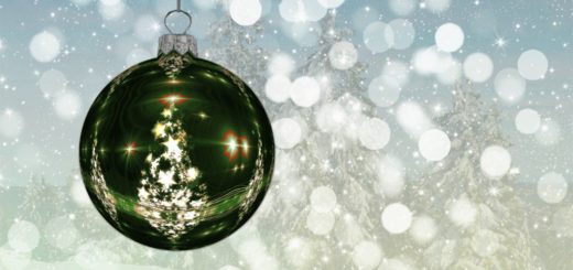 Weihnachtskugel (CC0 / Public Domain / gemeinfrei)